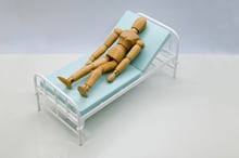 mannequin_hopsital_iStock-1460616434