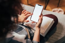 smartphone_apps_iStock-1295658117