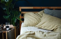 messy_bed_iStock-1474168298